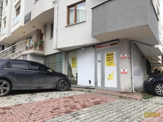 ÇAYIROVA ÖZGÜRLÜK ERİŞLER ŞELALE PARK YANINDA SATILIK İŞ YERİ 11