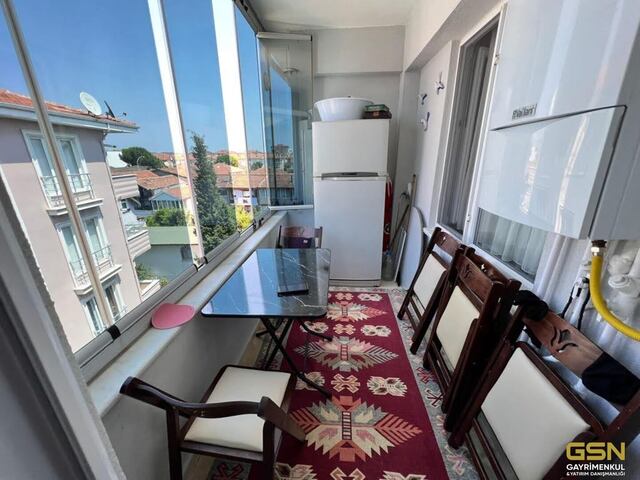 4-GSN GAYRİMENKUL'DEN KARASU SAHİLDE HAVUZLU SİTE İÇİ SATILIK 1+1