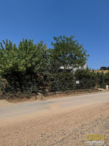 9-GSN GAYRİMENKUL'DEN KÖRFEZ KARAYAKUPLUKÖYÜNDE RUHSATLI BAHÇE EVİ