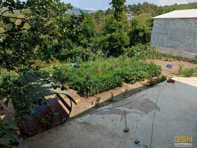 4-OSMANGAZİ ÇAĞLAYANDA ŞEHİR MERKEZİNE YAKIN MÜSTAKİL BİNA