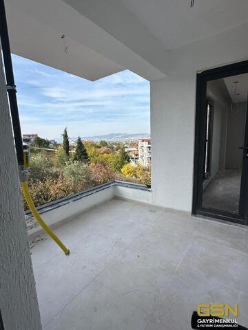 7-KOCAELİ BAŞİSKELE’DE 2+1 ÇATI DUBLEKS 