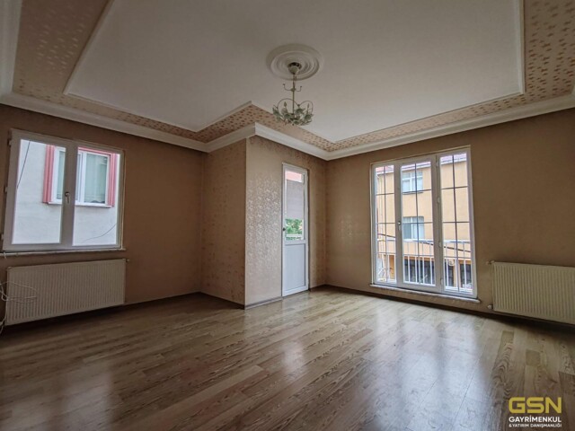 20-SANCAKTEPE ORTADAĞ FATİH'TE SATILIK 2+1DAİRE