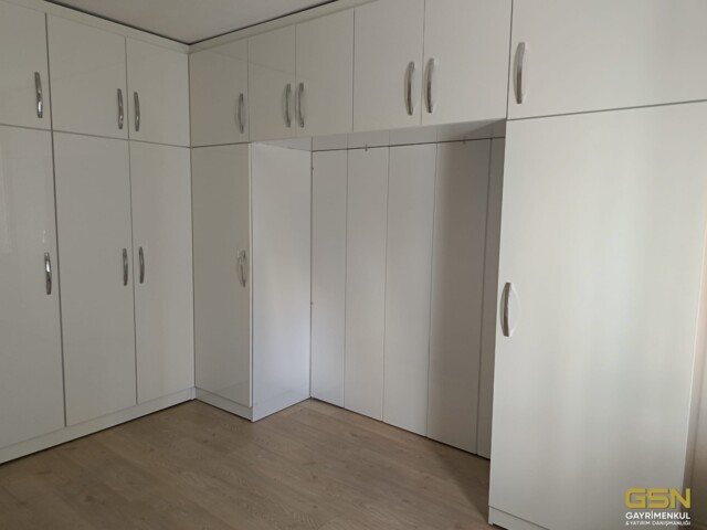 16-İZMİR ÇİĞLİ İZKENT MAHALLESİNDE KİRALIK 3+1 DAİRE