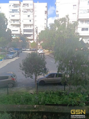 2-İZMİR ÇİĞLİ İZKENT MAHALLESİNDE KİRALIK 3+1 DAİRE