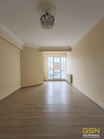 7-ÇAYIROVA MUHAMMER AKSOY CADDESİNDE SATILIK 2+1 DUBLEKS