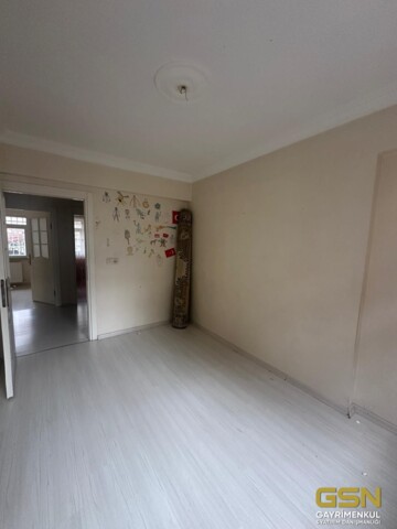 4-PENDİK ESENYALI'DA MERKEZİ KONUMDA SATILIK 3+1 DAİRE