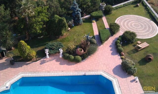 4-ÇENGELKÖYDE LEBİDERYA BOĞAZ MANZARALI SATILIK MALİKANE 