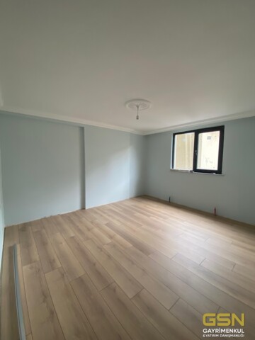 8-MARMARAY'A 5 Dakika MESAFEDE LÜKS 3+1 ve DUBLEKSLER!