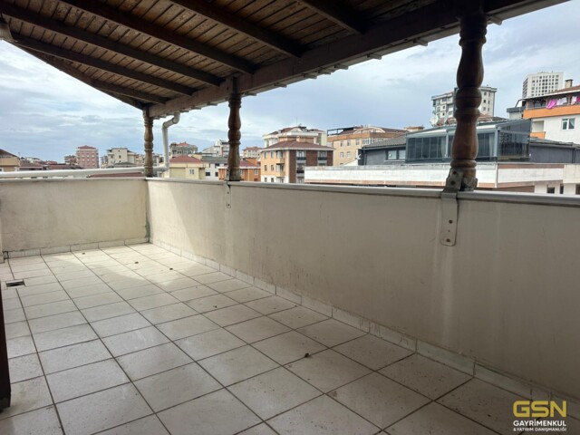 32-KARTAL'DA ADALAR VE DENİZ MANZARALI KİRALIK DUBLEKS