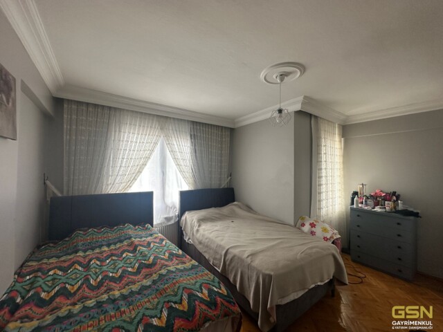 18-KARTAL'DA ADALAR VE DENİZ MANZARALI KİRALIK DUBLEKS