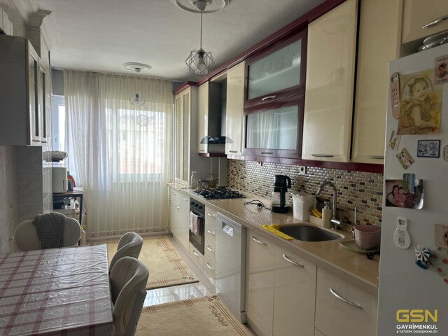 22-KARTAL'DA ADALAR VE DENİZ MANZARALI KİRALIK DUBLEKS