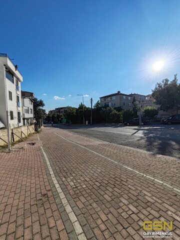 15-GEBZE İSTASYON MAHALLESİNDE D -100 KARAYOLUNA ÇOK YAKIN İKİ KATLI SIFIR  KİRALIK DÜKKAN