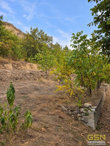 KARABÜK SAFRANBOLU’DA 7.435 m² BAHÇE İÇİNDE RUHSATLI, EŞYALI MÜSTAKİL EV 6